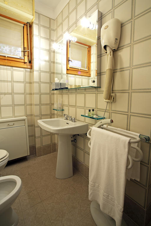 Hotel I Diamanti Garlasco Pokoj fotografie